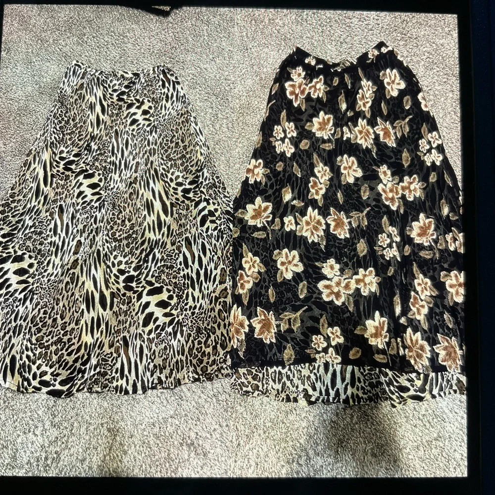 Reversible Floral and Animal Print Women's Maxi Skirt Flowy Small - Picture 1 of 7